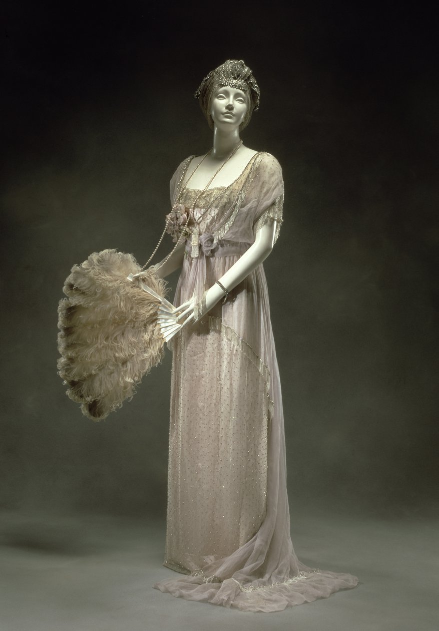 Vestido de noche, 1914 (textil) de Charles Frederick Worth