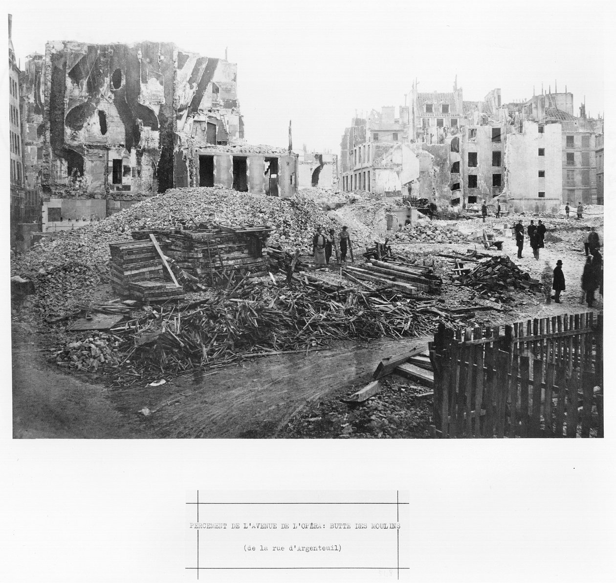 Construcción de la Avenida de la Ópera, butte des Moulins, calle Saint-Roch, París, 1858-78 de Charles Marville