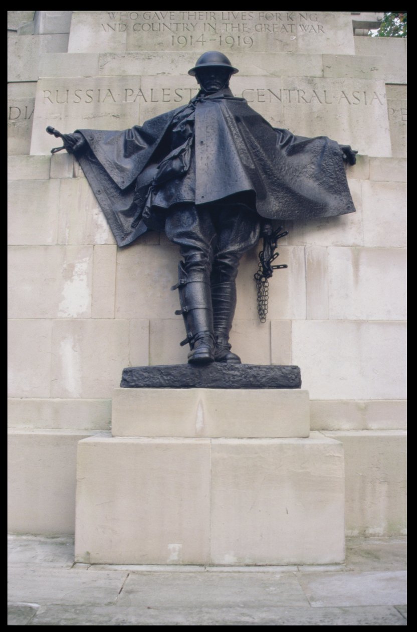 Figura del Memorial de la Artillería Real 1914-18, 1925 (piedra de Portland y bronce) de Charles Sergeant Jagger