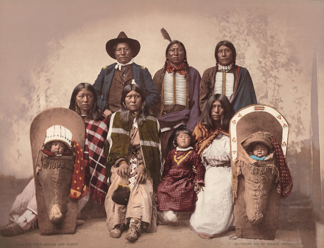 El jefe ute Severo y su familia,c. 1885, publicado en 1900 (foto) de Charles A. Nast