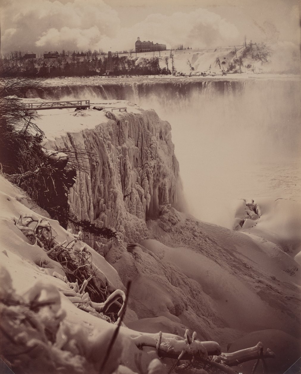Cataratas congeladas, c. 1880 de Charles Bierstadt