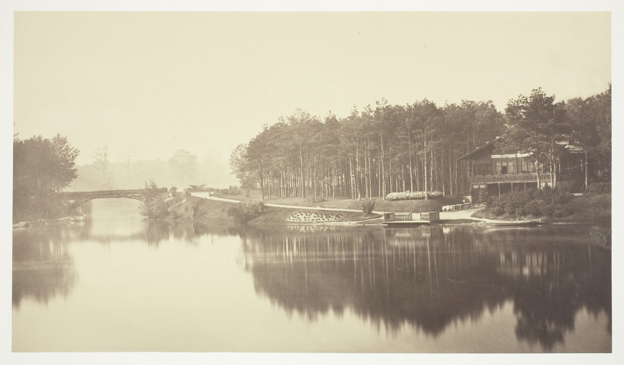 Sin título, c. 1850. [Puente y chalet en el Bois de Boulogne, un parque en París] de Charles Marville