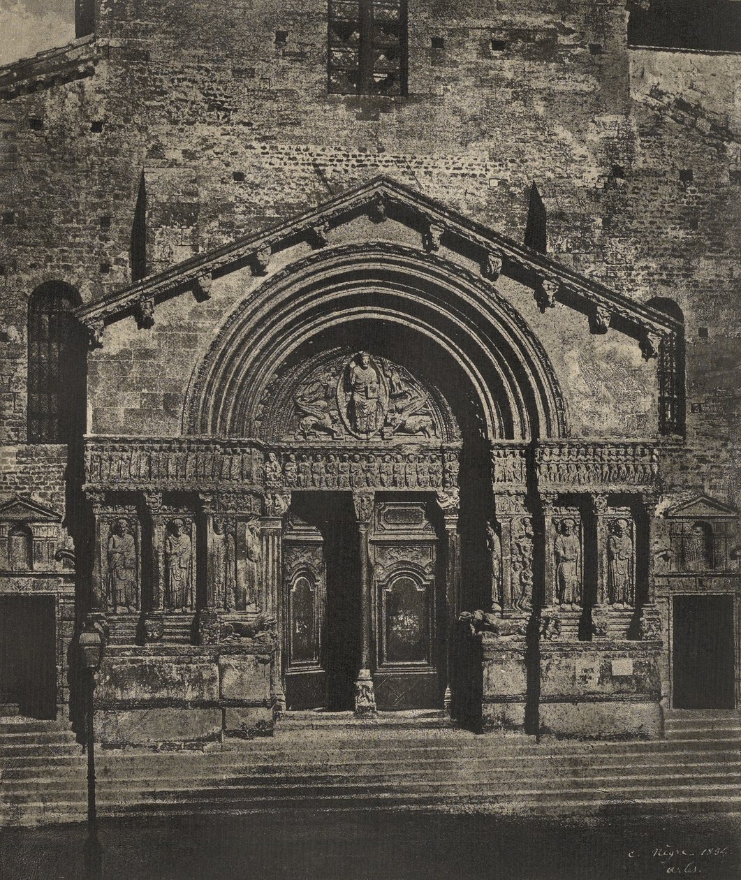 [Pórtico de San Trófimo de Arles] de Charles Nègre