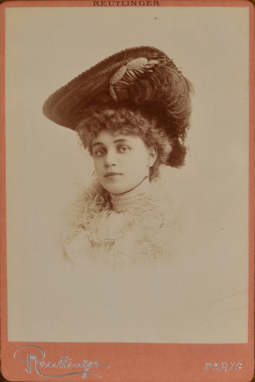Mujer elegante con sombrero - Charles Reutlinger de Charles Reutlinger