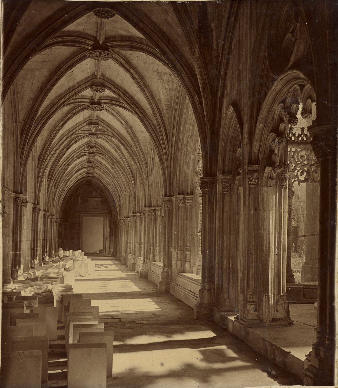 Pasillo abovedado, Batalha de Charles Thurston Thompson