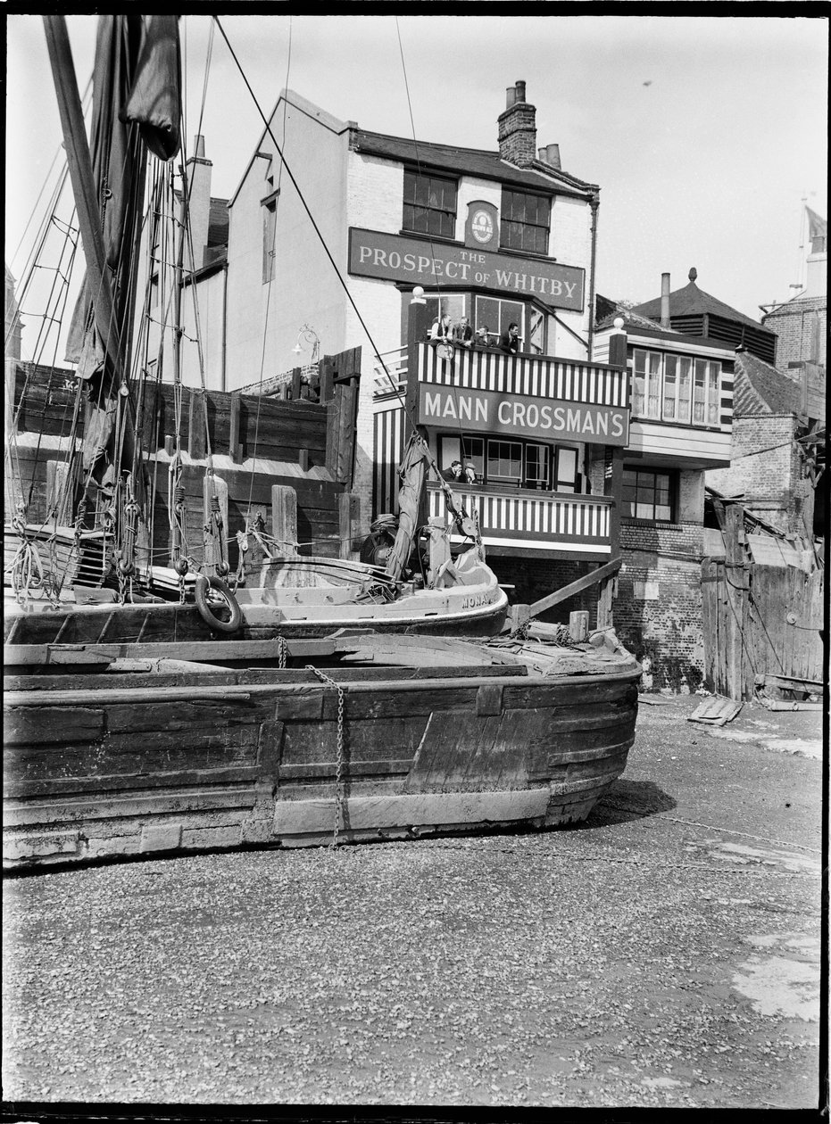 Prospect of Whitby, Wapping Wall, Wapping, Greater London Authority, 1930s de Charles William Prickett