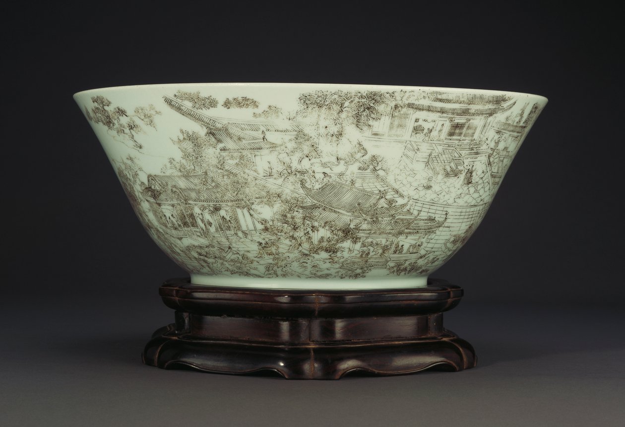 Un gran cuenco de porcelana incisa que representa una escena continua de damas en los terrenos del palacio, 1796-1820 de Chinese School