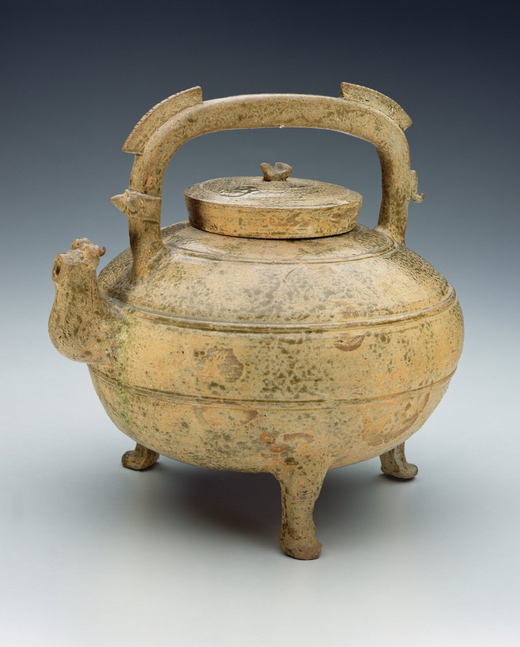 Tetera de cerámica vidriada, período de los Estados Combatientes, 1027-220 a.C. de Chinese School
