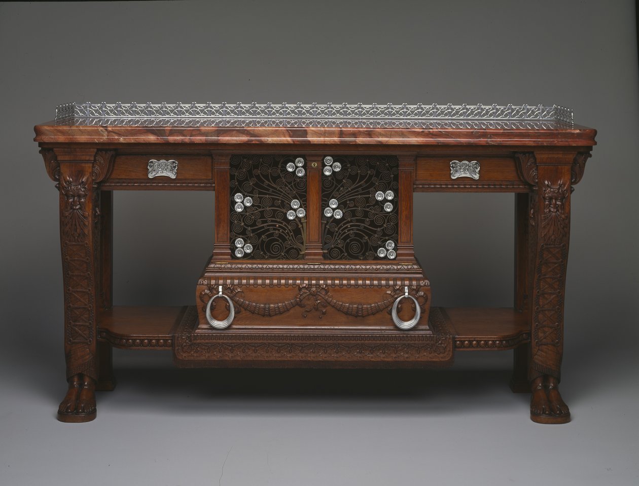 Consola Vanderbilt de Christian and Gustave  Herter