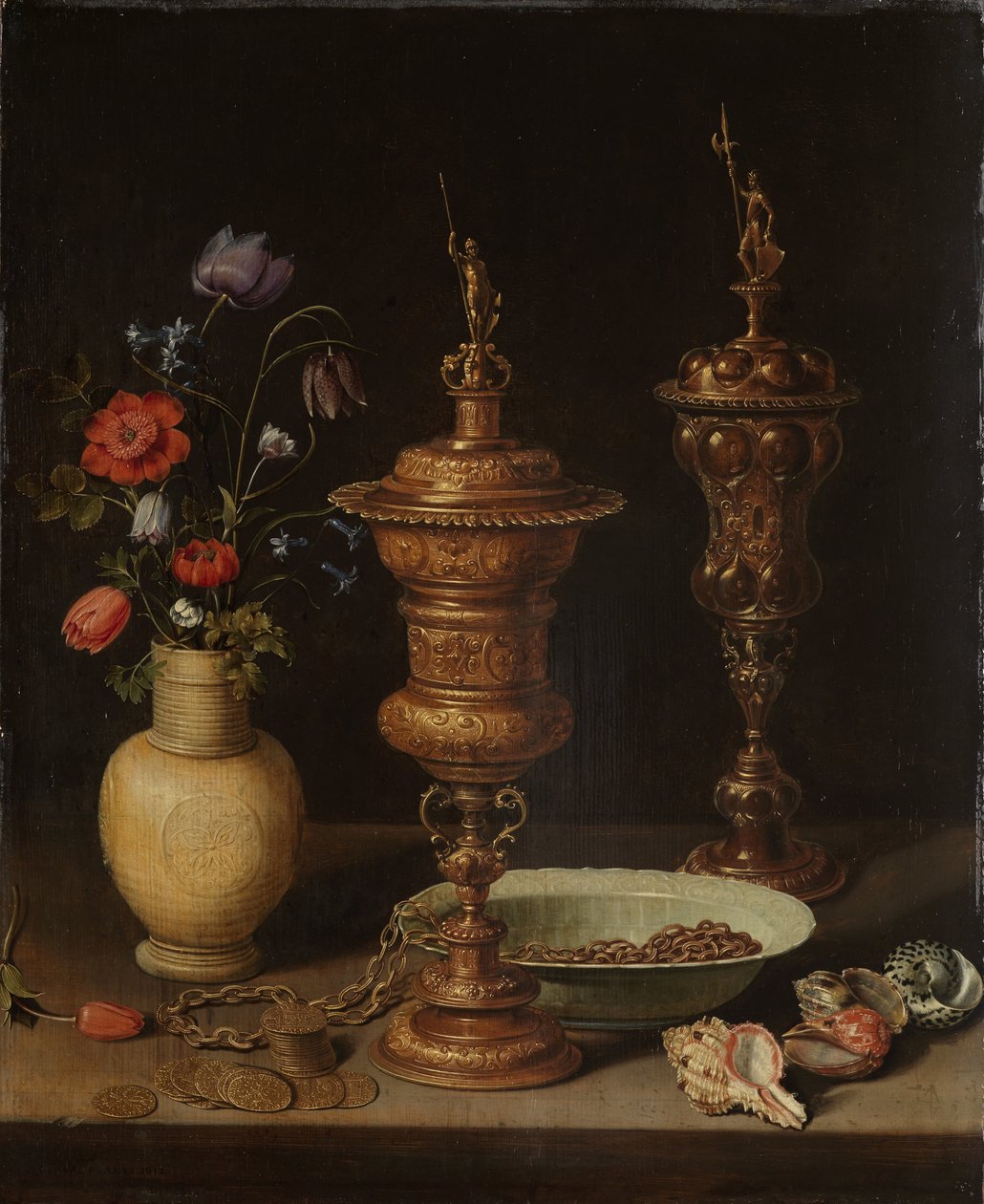 Naturaleza muerta con flores y copas de oro de honor de Charlotte Evans
