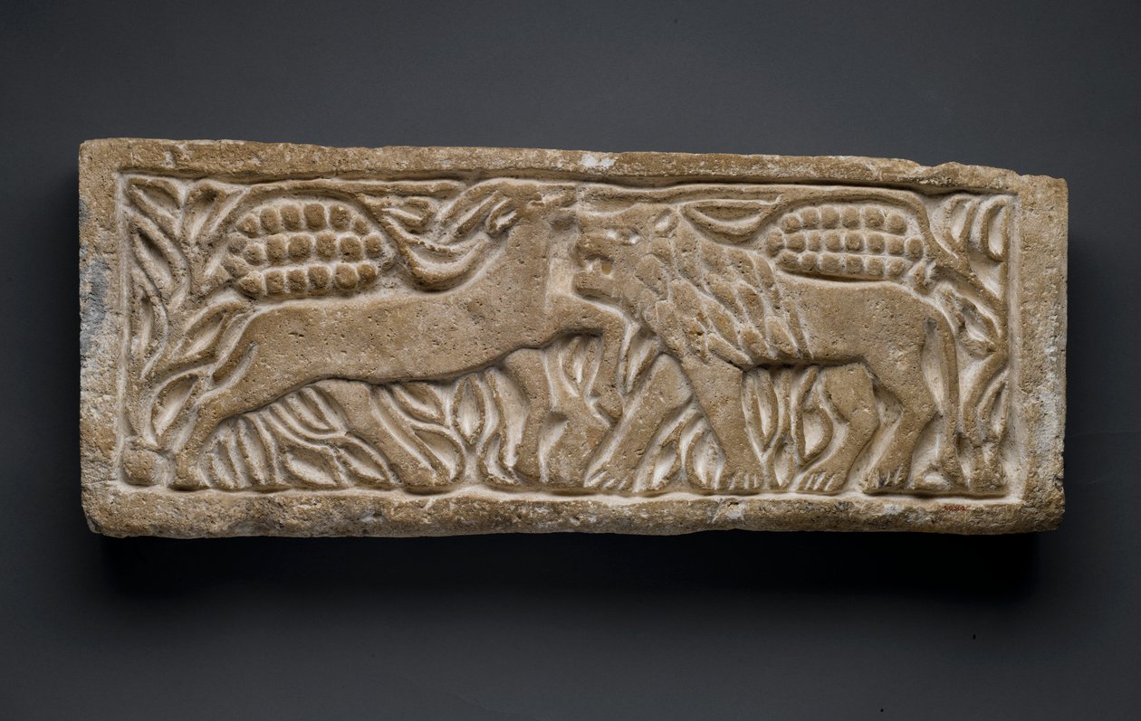 León atacando a un antílope, de Egipto de Coptic Coptic