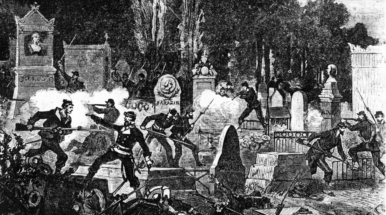 La última batalla de la Comuna de París en el cementerio de Père Lachaise, grabado por Louis Joseph Amedee Daudenarde, de 