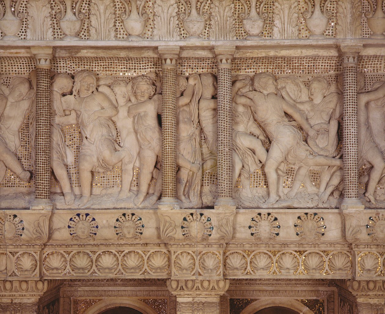 (detalle) de la Cantoria, c.1433-38 de Donatello