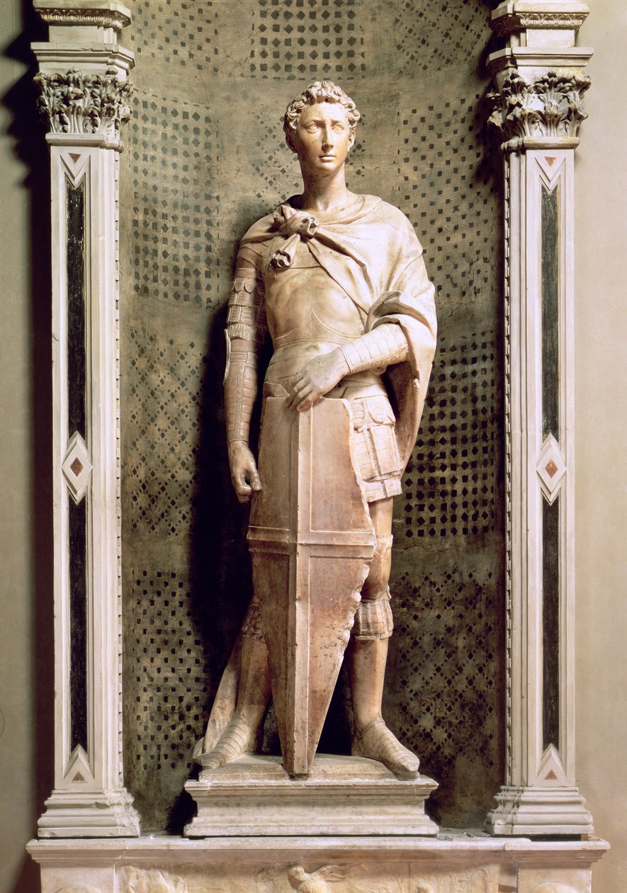 San Jorge en un nicho con un relieve de San Jorge matando al dragón abajo de Donatello