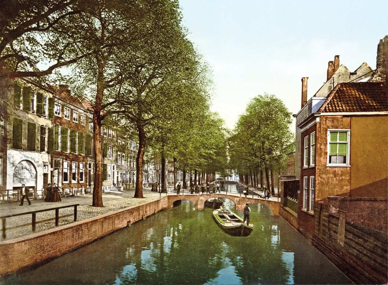 Vista de un canal en La Haya, 1890-1900 de Dutch Photographer