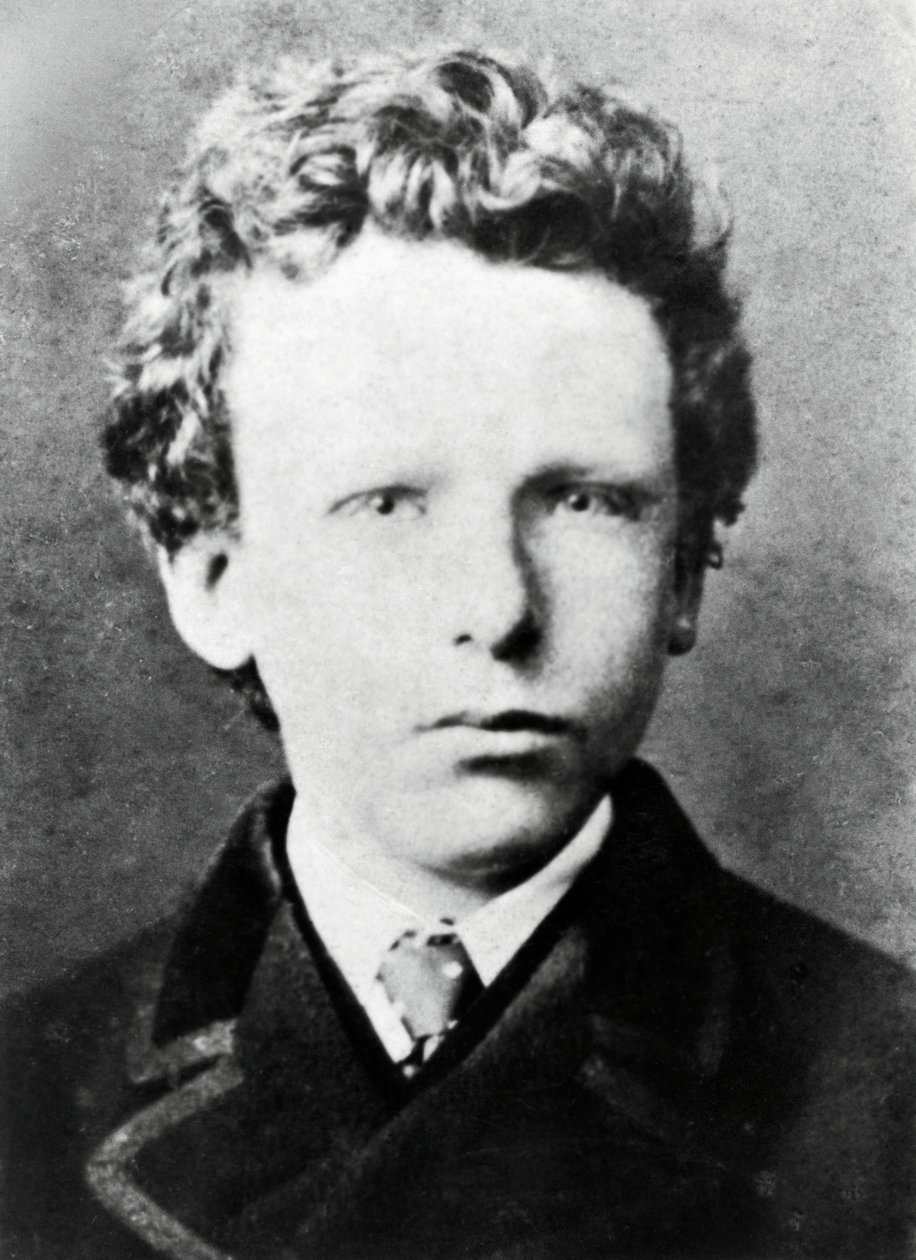 Vincent Van Gogh, alrededor de los 13 años (foto en blanco y negro) de Dutch Photographer