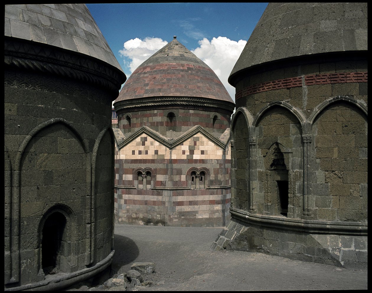 Mausoleo octagonal del Sultán Turbesi de Dynasty Seljuq