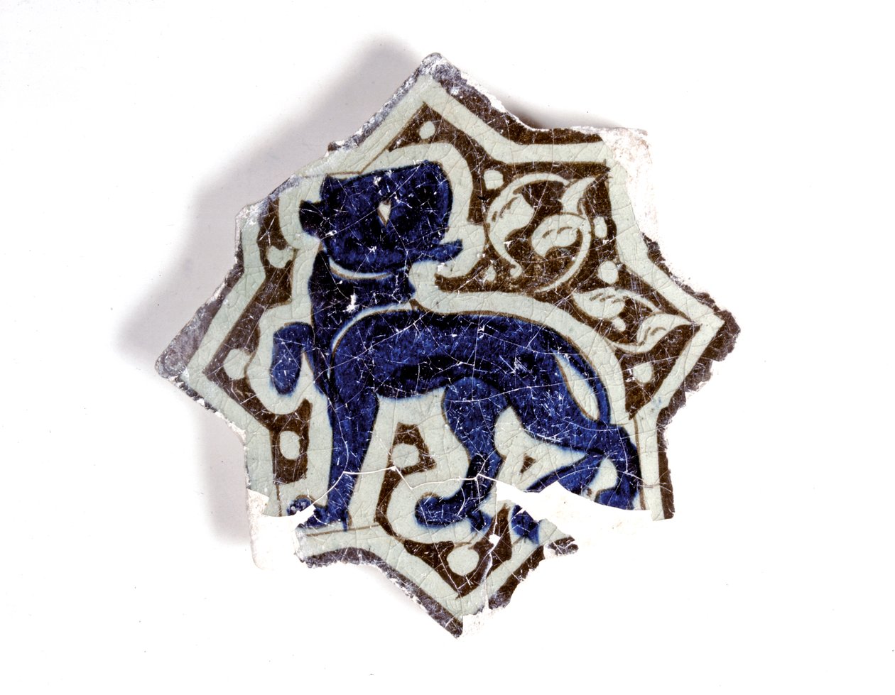 AZULEJOS TURCOS: Azulejo en forma de estrella de ocho puntas, Primera mitad del siglo XIII (cerámica, azulejos de pared en técnica bajo vidriado) de Dynasty Seljuq