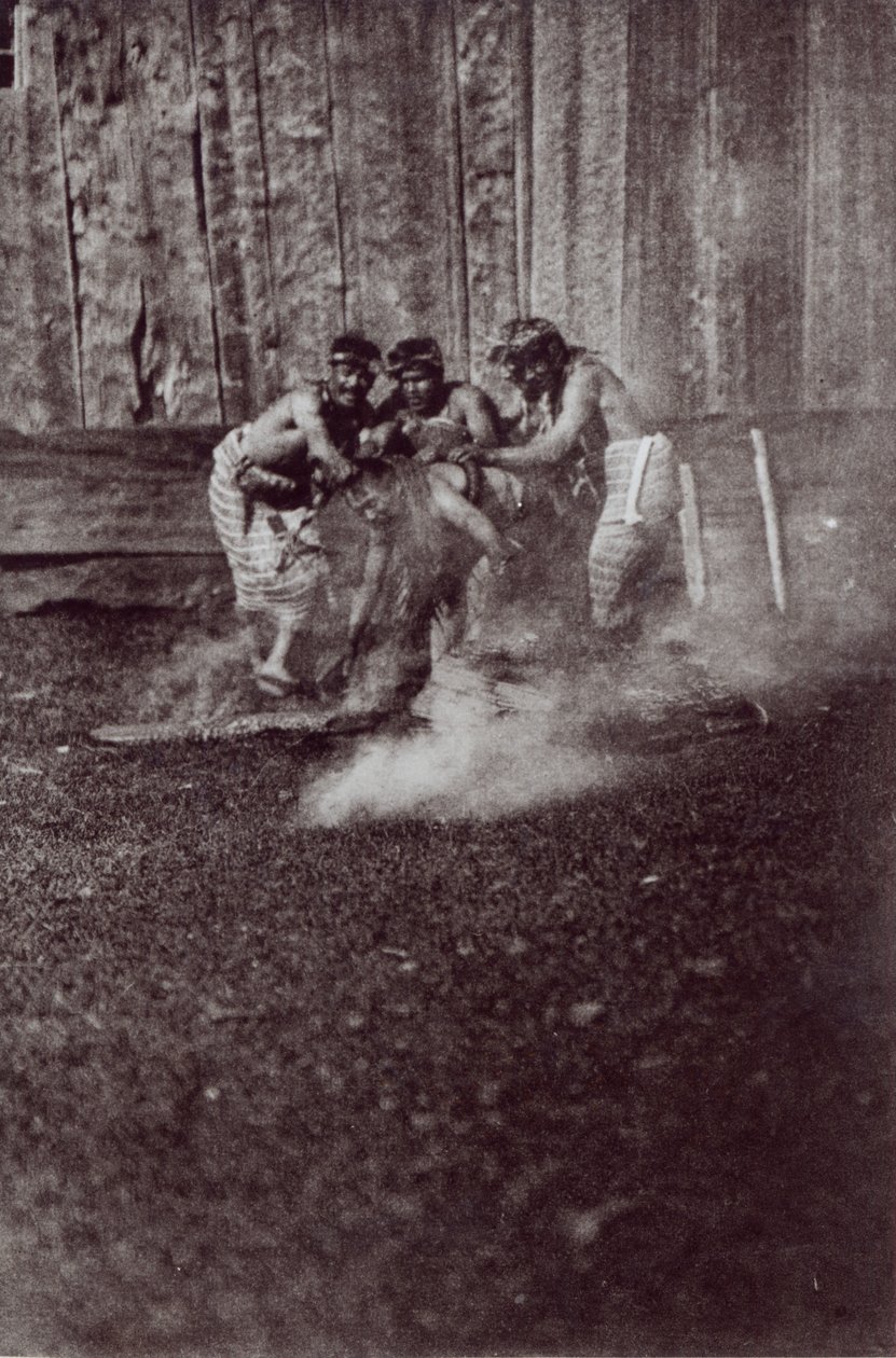 Nunhltstistlahl Qagyval, un ritual de los indios americanos, 1914 de E.J. Curtis