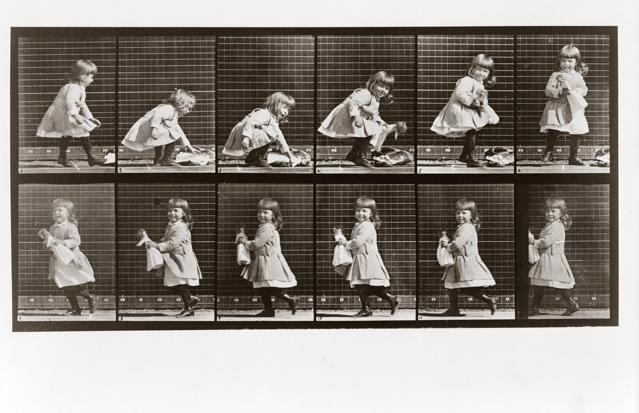 Niño jugando con muñeca, Placa 481 de Animal Locomotion de Eadweard Muybridge