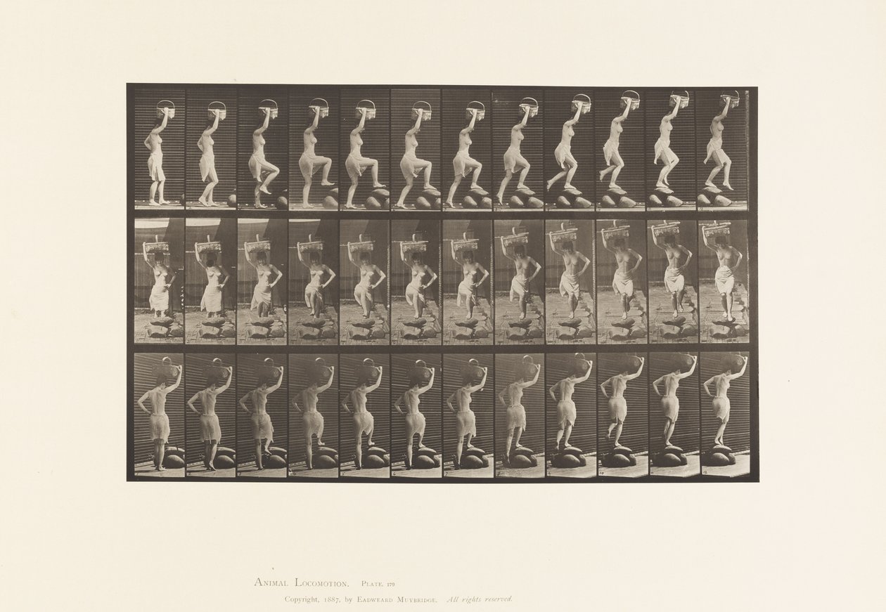 Placa 179. Pisando y Pasando sobre una Roca, una Cesta en la Cabeza de Eadweard Muybridge