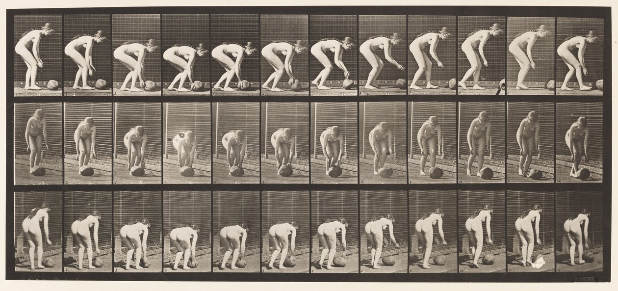 Placa 442. Agachándose y Rodando una Piedra en el Suelo de Eadweard Muybridge