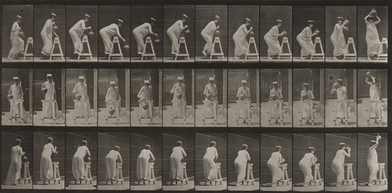 Lámina número 216. Inclinándose para llenar un cántaro de agua, colocándolo sobre la cabeza de Eadweard Muybridge