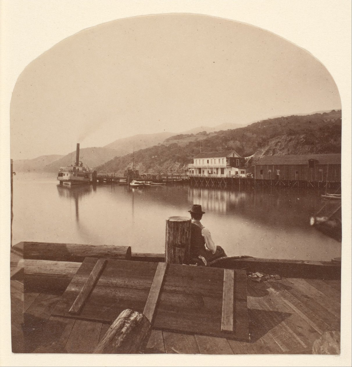 Sausalito desde el muelle de la N.P.C.R.R., mirando hacia el sur de Eadweard Muybridge