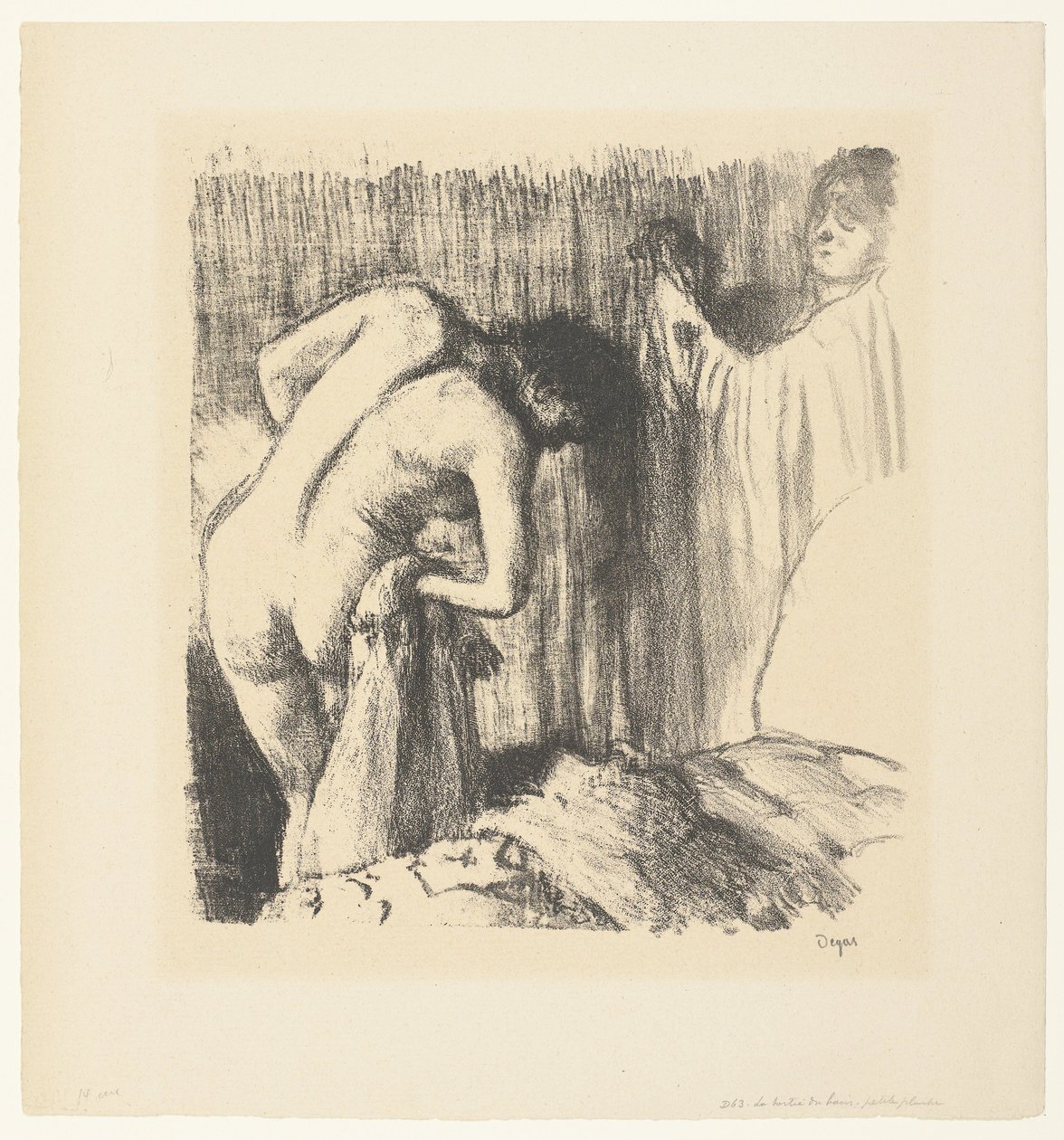 Una mujer se seca después del baño y su esposa le entrega la ropa
La Sortie du bain de Edgar Degas