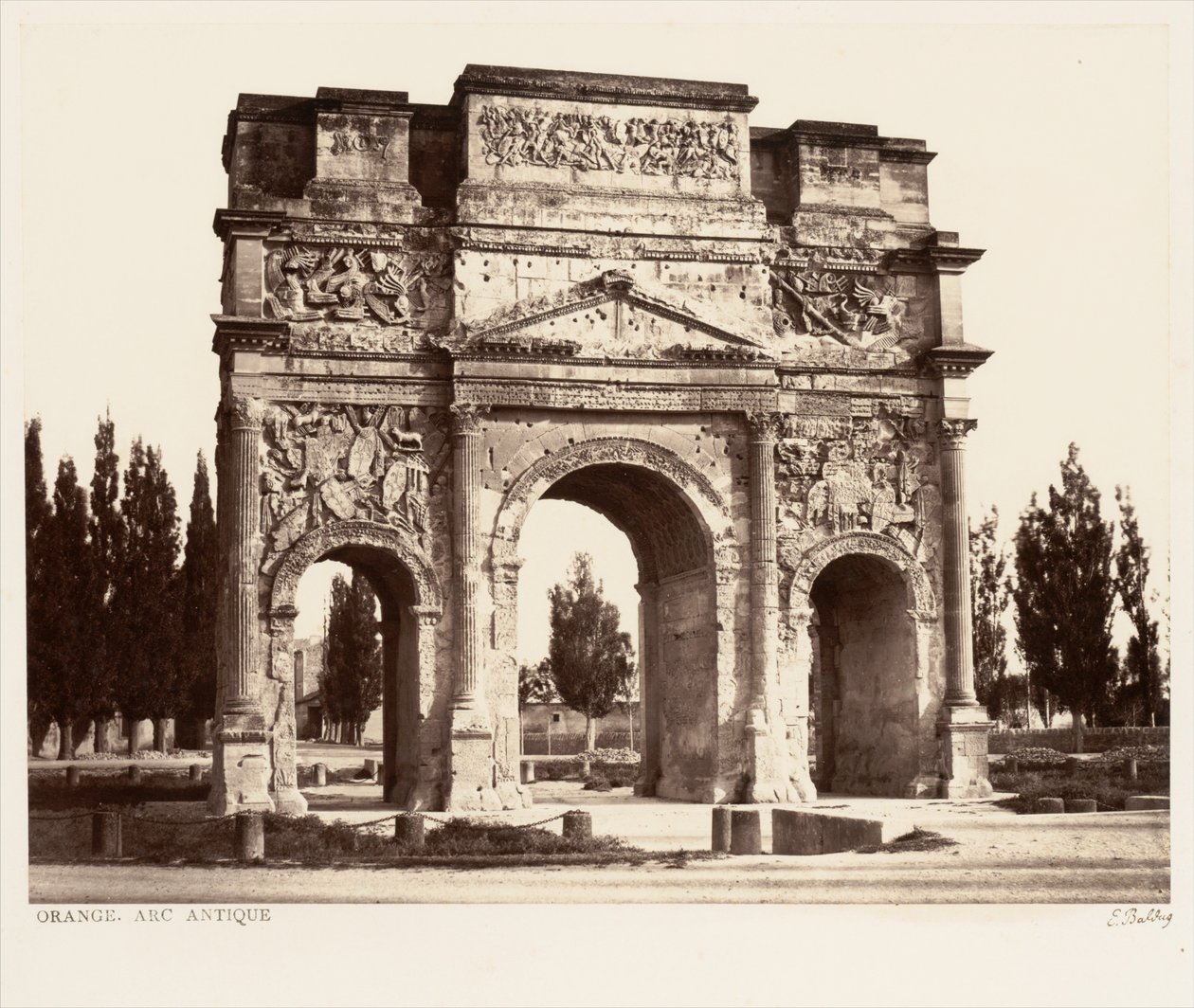 Orange, arco antiguo de Édouard Baldus