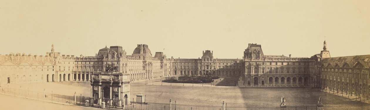 [Vista panorámica del Louvre modernista, la Cour Napoleón y el Carrousel, desde las Tullerías]. de Édouard Baldus