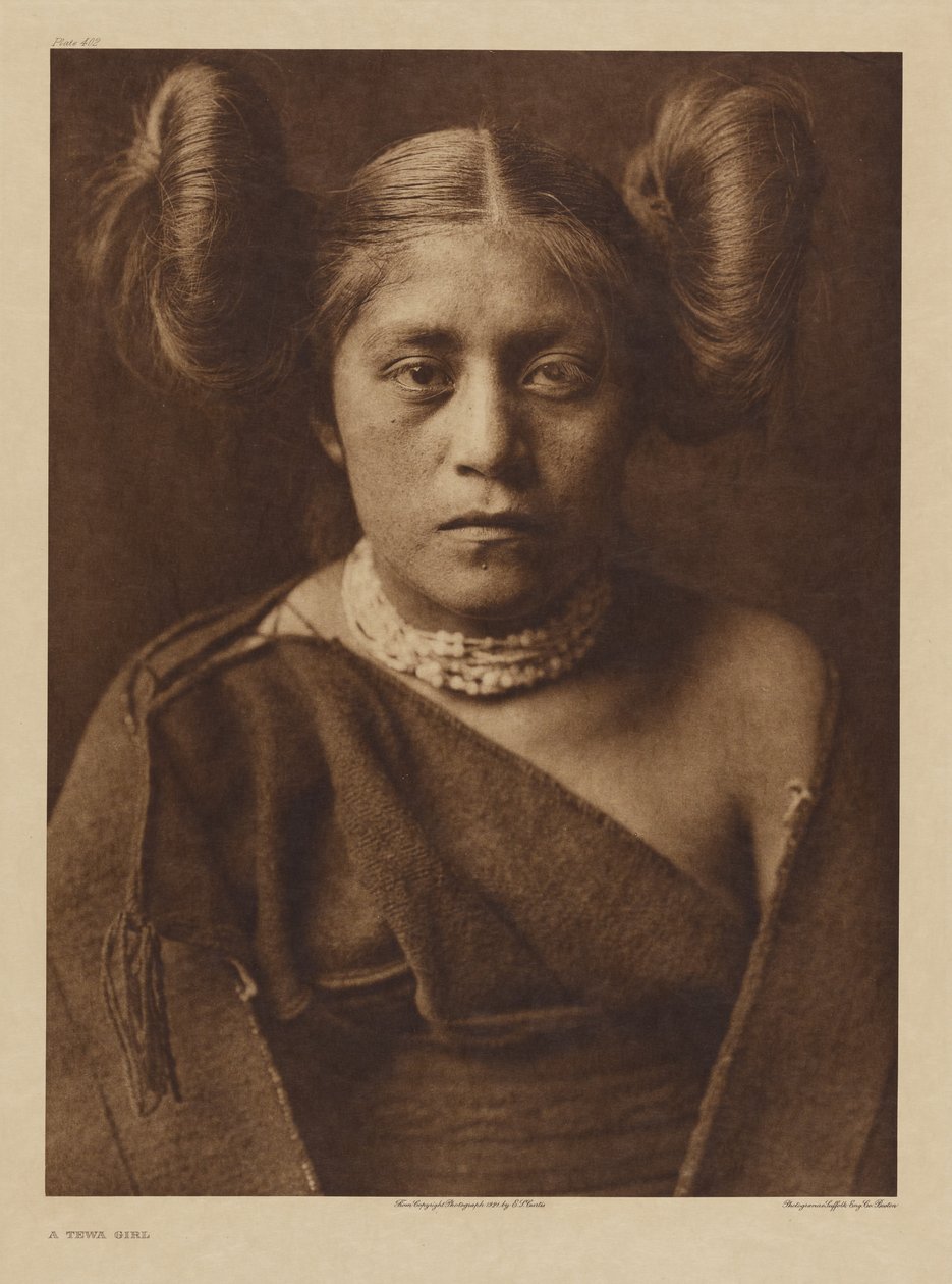 Una niña tewa de Edward S. Curtis