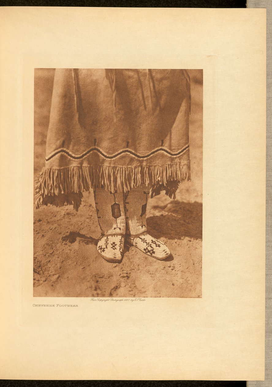 Calzado cheyene de Edward S. Curtis