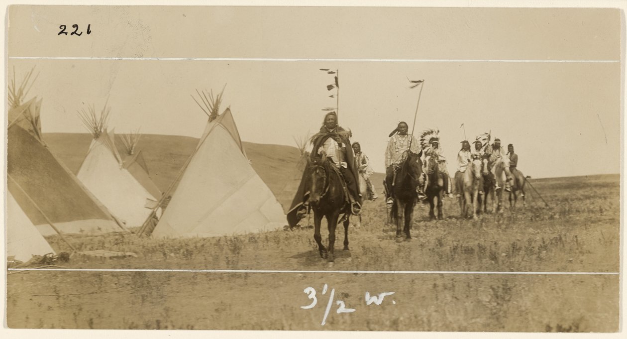 [Jinetes y tipis] de Edward S. Curtis