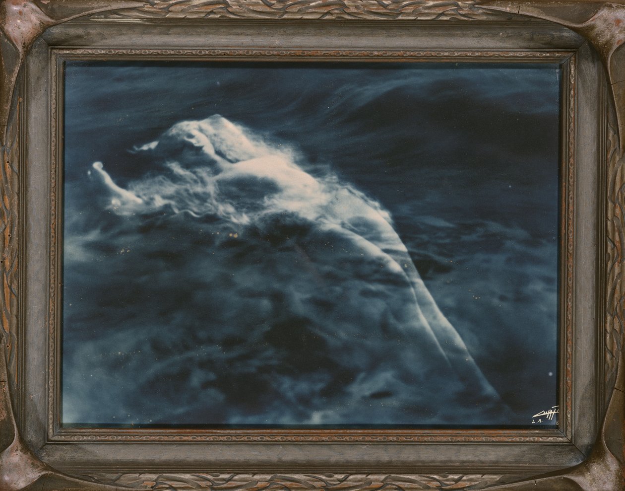 Afrodita (en el agua) 1920-25 (gelatina de plata azul) de Edward Sheriff Curtis