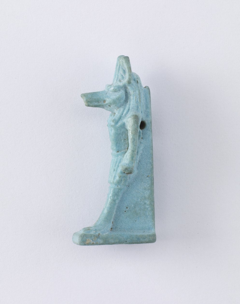Figura de pie de Anubis, posiblemente del período ptolemaico, 305-30 a.C. de Egyptian