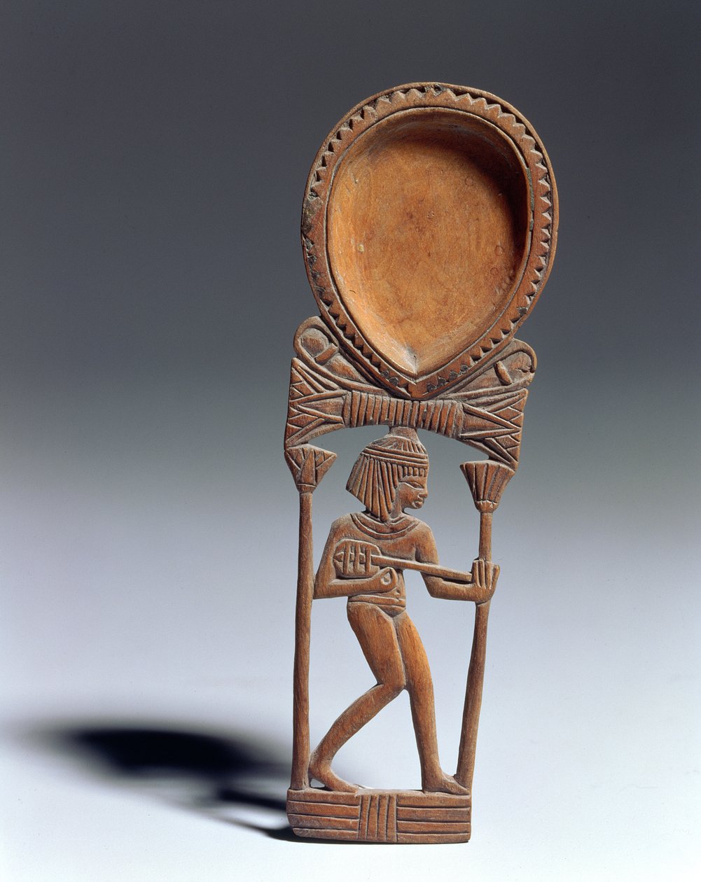 Cuchara cosmética con figura de laudista, Nuevo Reino de Egyptian 18th Dynasty