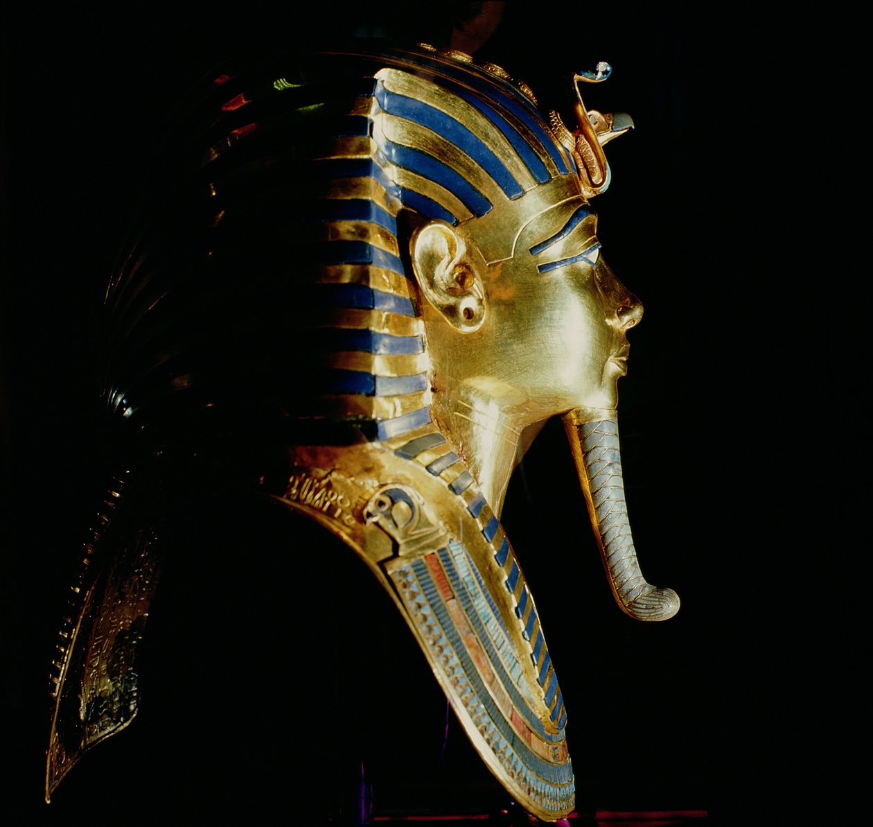 Máscara de oro de Tutankamón, de la tumba de Tutankamón, (c.1370-1352 a.C.) Nuevo Reino de Egyptian 18th Dynasty