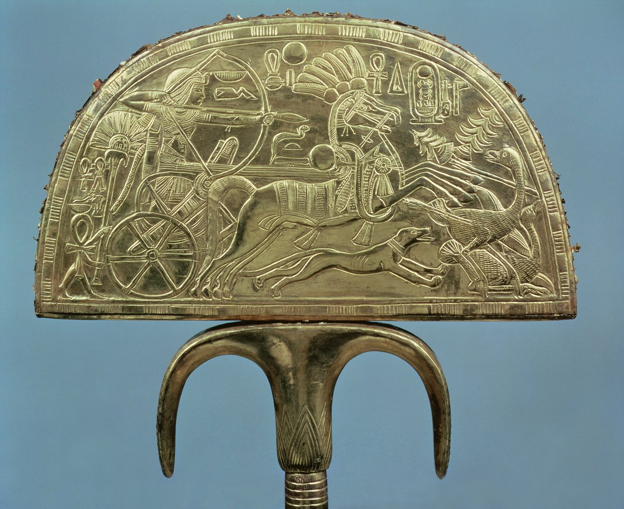 Abanico de plumas de avestruz de la Tumba de Tutankamón (c.1370-1352 a.C.) Nuevo Reino de Egyptian 18th Dynasty