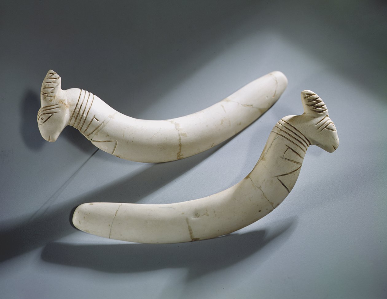 Par de castañuelas, Período Tinita (marfil de hipopótamo) de Egyptian 1st Dynasty