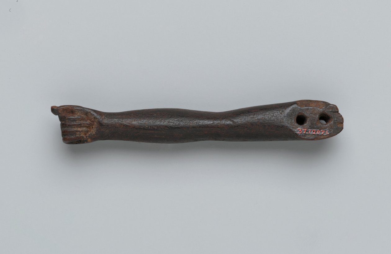 Brazo pequeño de una estatua de Egyptian