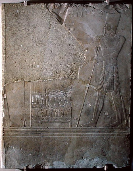 Relieve que representa a Mentuhotep III (c.2004-c.1992 a.C.) dedicando ofrendas, Reino Medio, c.1982-1970 a.C. de Egyptian 11th Dynasty