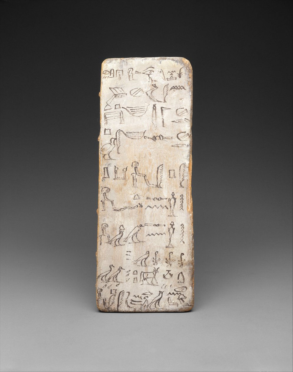 Tabla de escritura de un escriba aprendiz, c.2030 a.C. de Egyptian 11th Dynasty