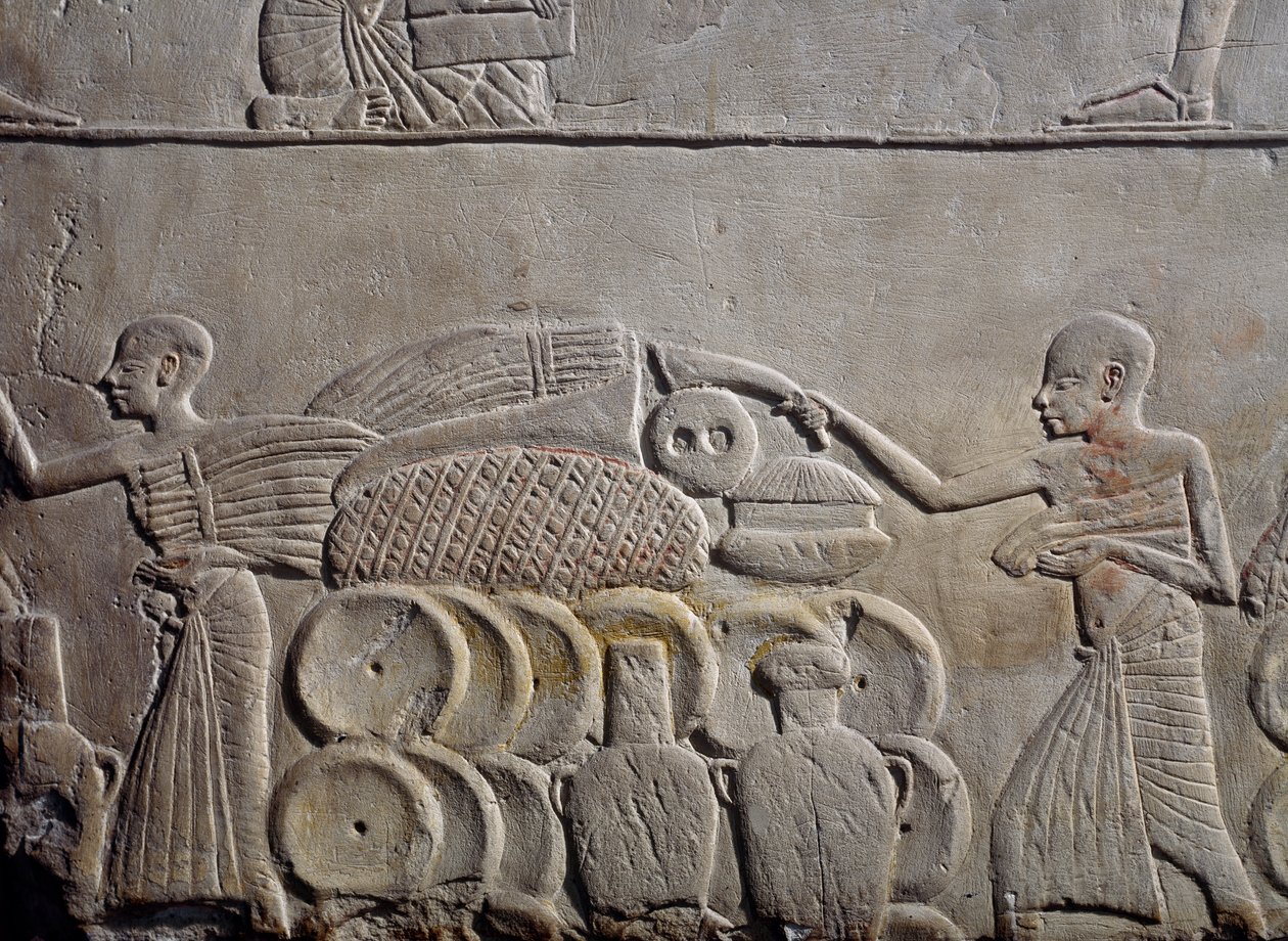 Disposición de alimentos en almacenes, relieve mural en piedra caliza, de la tumba menfita de Horemheb en Saqqara, Civilización egipcia, Reino Nuevo, Dinastía XVIII de Egyptian 18th Dynasty
