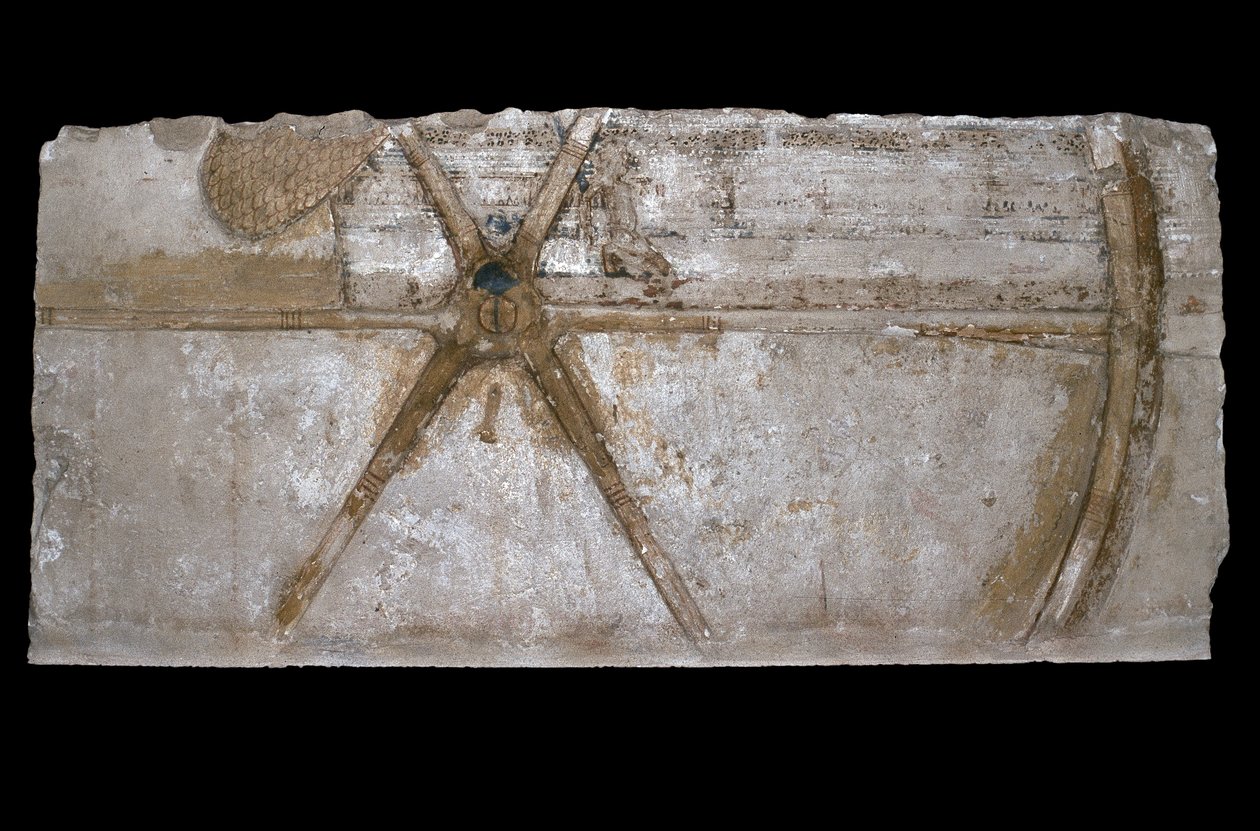 Bloque de piedra caliza tallado y pintado con la representación de una rueda de carro, 1353-35 a.C. de Egyptian 18th Dynasty