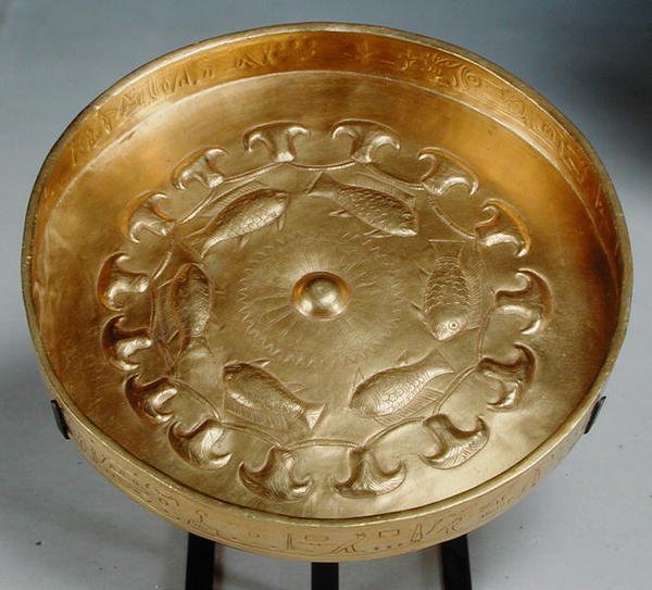 Plato perteneciente al General Thuty o Djehwty decorado con peces y flores, Nuevo Reino, c.1479-1425 a.C. de Egyptian 18th Dynasty