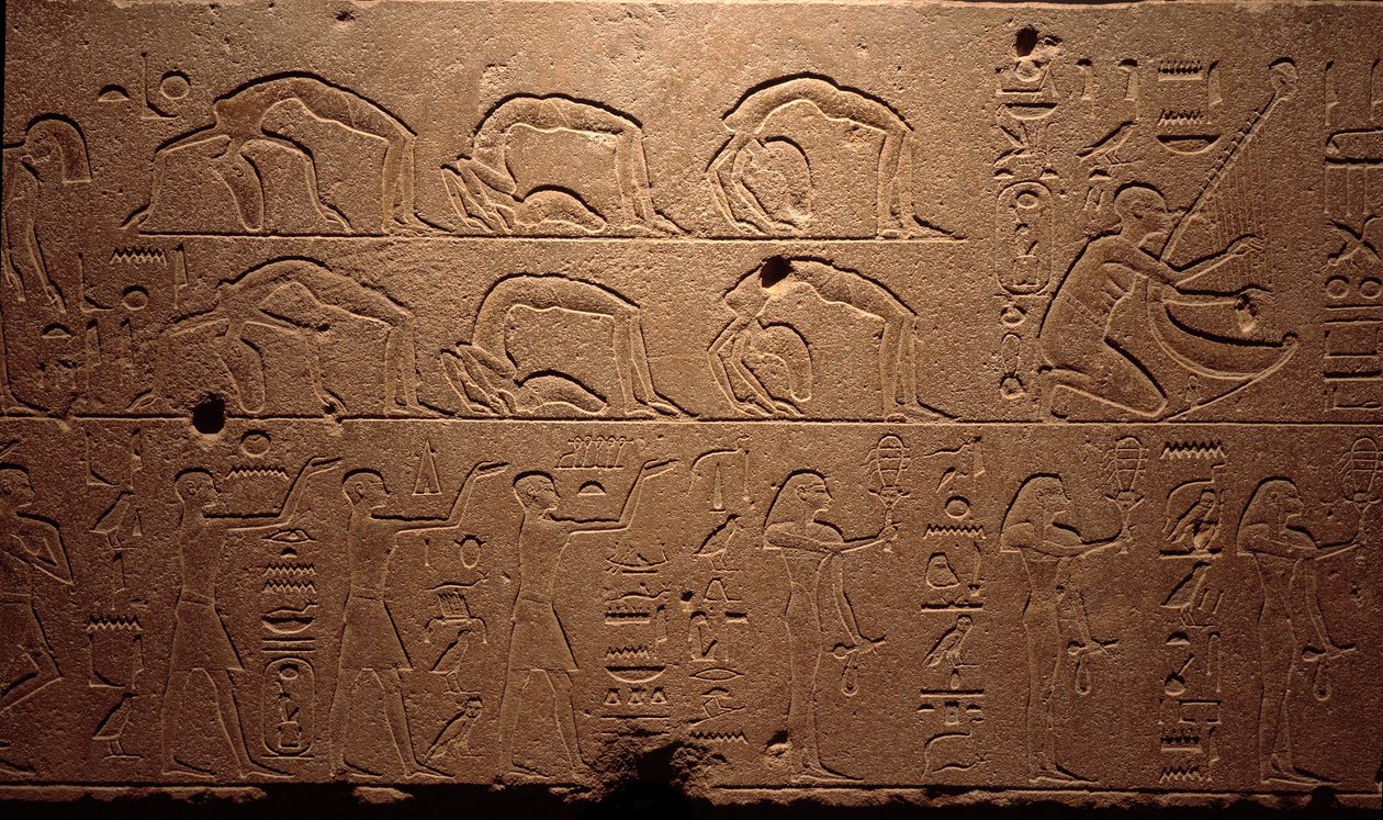 Antigüedad egipcia: detalle de un fresco grabado que representa bailarines, contorsionistas y músicos. Período de la Reina Hatshepsut, XVIII dinastía. Luxor, Museo de Arte Egipcio de Egyptian 18th Dynasty