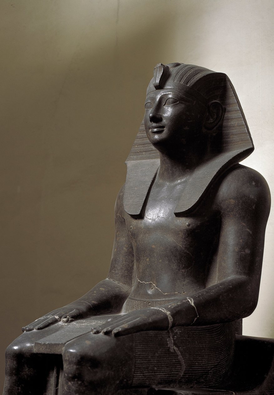 Antigüedad egipcia: escultura de basanita que representa al gobernante Thutmosis (Tuthmosis o Thutmus) III (1479-1425 a.C.), faraón egipcio. Dim. 192 cm. Dinastía XVIII. Turín, Museo Egipcio de Egyptian 18th Dynasty