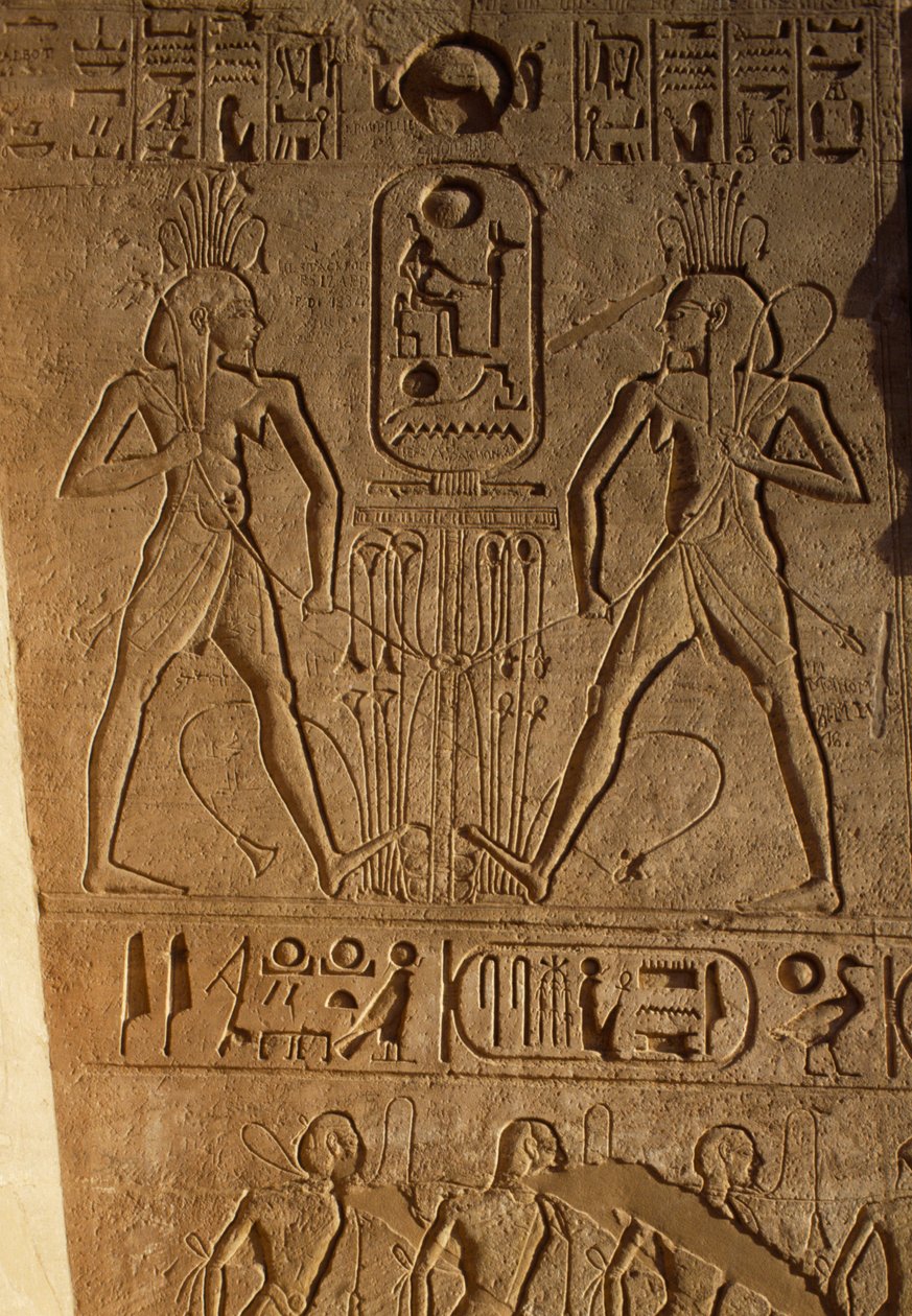 Unión entre el Alto y el Bajo Egipto y cartela del faraón, relieve sobre base de tronos, Templo de Ramsés II, Abu Simbel, Egipto, Reino Nuevo, Dinastía XIX de Egyptian 19th Dynasty