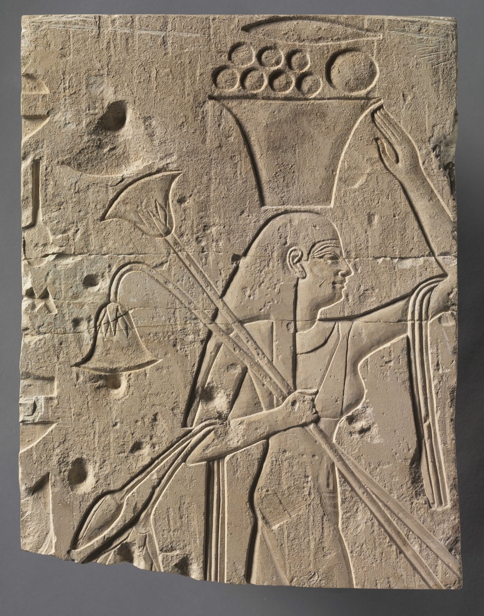 Portadora de ofrendas femenina, c.667-647 a.C. de Egyptian 26th Dynasty